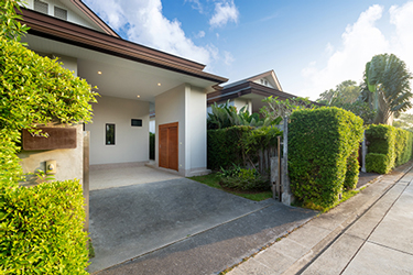 Rumah Minimalis dengan Carport